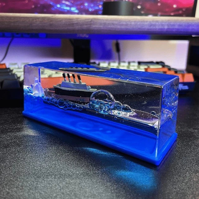 Cruise Ship Fluid Drift Bottle