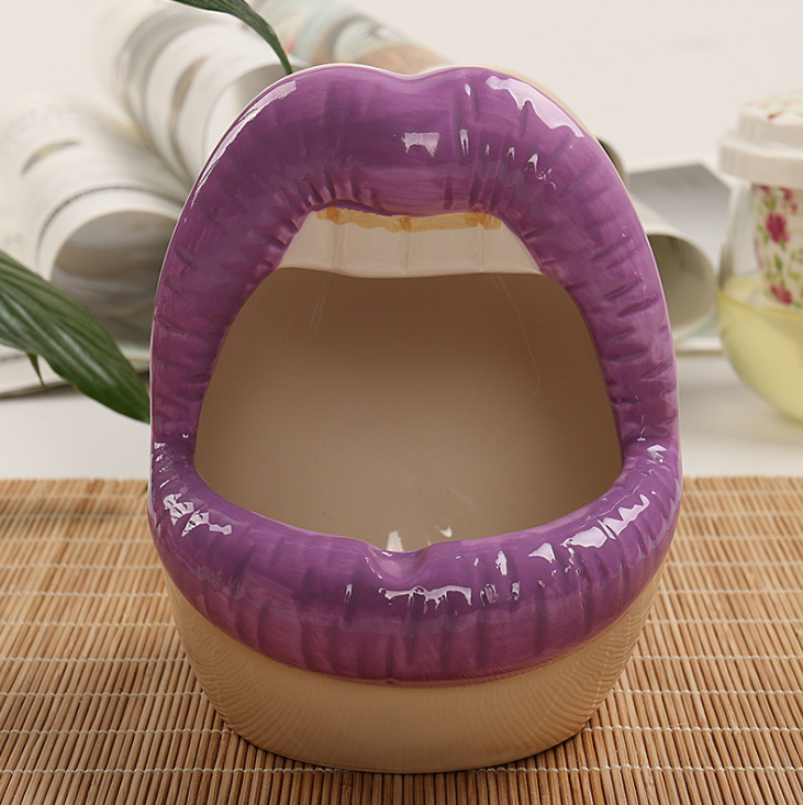 Ceramic Big Lips Ashtray
