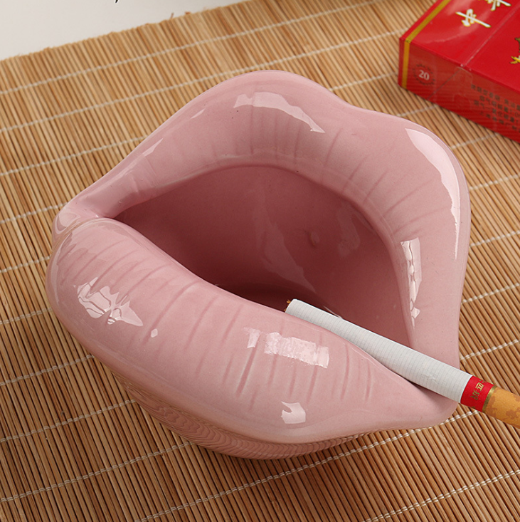 Ceramic Big Lips Ashtray